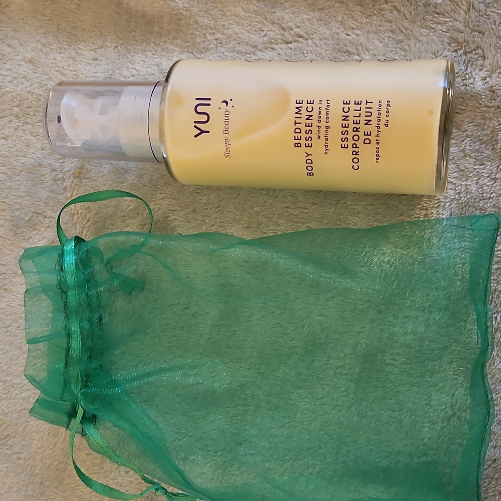YUNI SLEEPY BEAUTY BEDTIME BODY ESSENCE NEW NEVER USED!!!